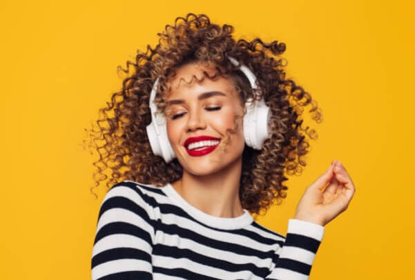 Билки за Грижа за Ушите и Превенция Срещу Проблеми със Слуха